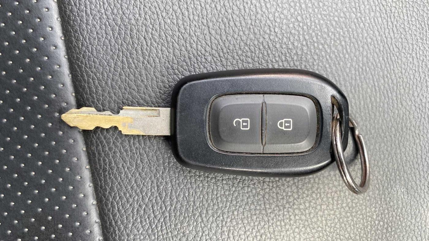 2019 Renault Kwid CLIMBER 1.0 AMT, Petrol, Automatic, 46,678 km, Key Close Up