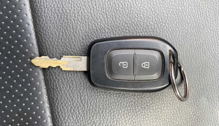 2019 Renault Kwid CLIMBER 1.0 AMT, Petrol, Automatic, 46,678 km, Key Close Up