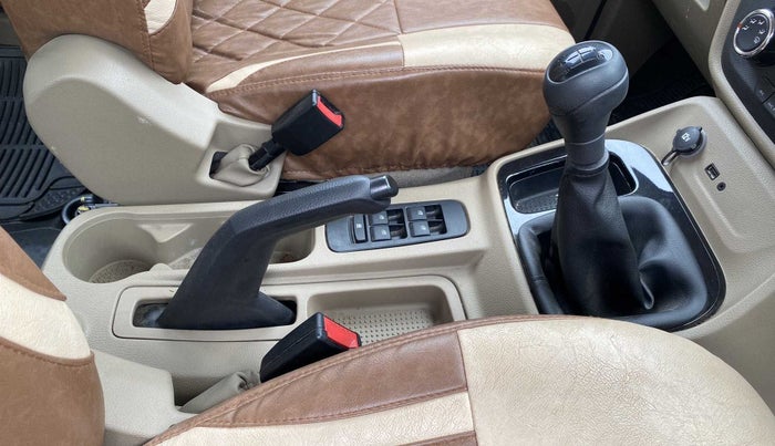 2022 Mahindra BOLERO NEO N 8, Diesel, Manual, 11,170 km, Gear Lever