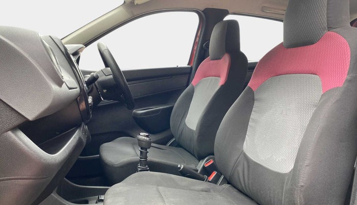 2018 Renault Kwid RXT 1.0 (O), Petrol, Manual, 25,121 km, Right Side Front Door Cabin