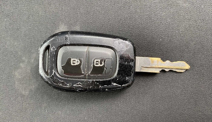 2018 Renault Kwid RXT 1.0 (O), Petrol, Manual, 25,121 km, Key Close Up