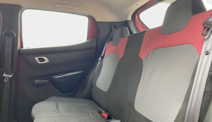 2018 Renault Kwid RXT 1.0 (O), Petrol, Manual, 25,121 km, Right Side Rear Door Cabin