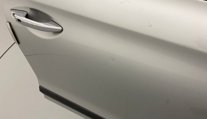 2014 Hyundai Elite i20 ASTA 1.2, Petrol, Manual, 55,940 km, Driver-side door - Slightly dented