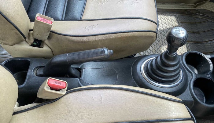 2013 Honda Amaze 1.2L I-VTEC S, Petrol, Manual, 52,034 km, Gear Lever