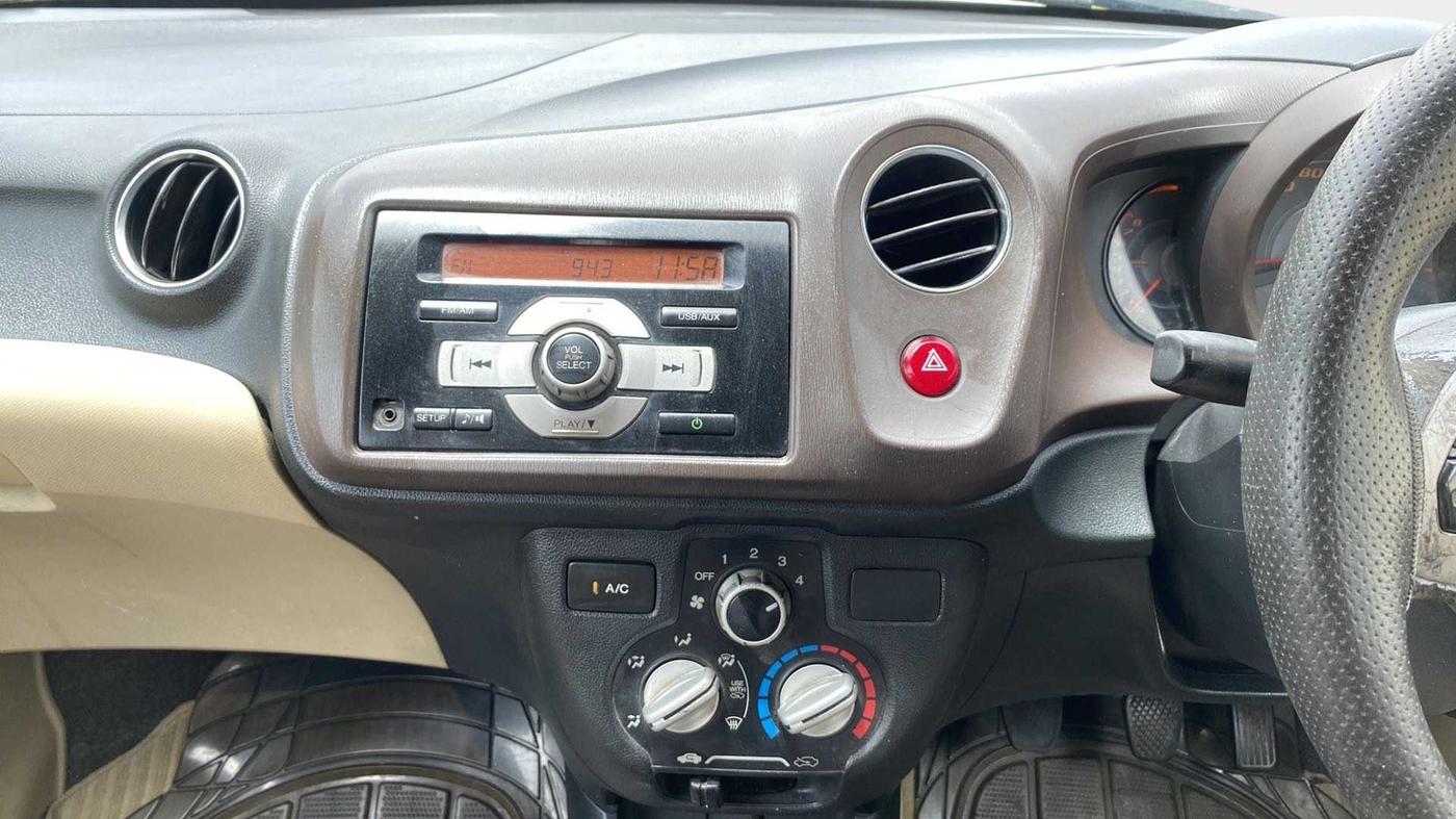 2013 Honda Amaze 1.2L I-VTEC S, Petrol, Manual, 52,034 km, Air Conditioner