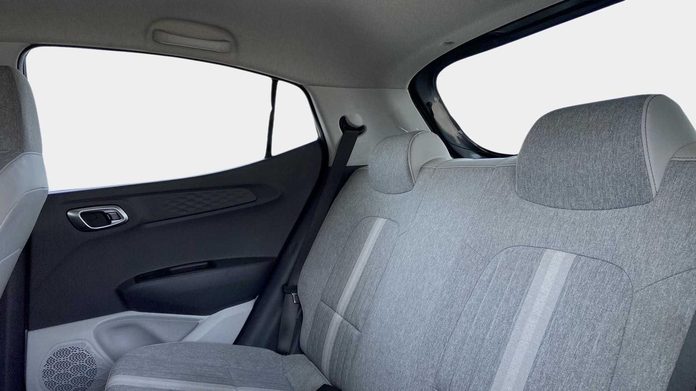 2019 Hyundai GRAND I10 NIOS SPORTZ AMT 1.2 KAPPA VTVT, Petrol, Automatic, 26,771 km, Right Side Rear Door Cabin