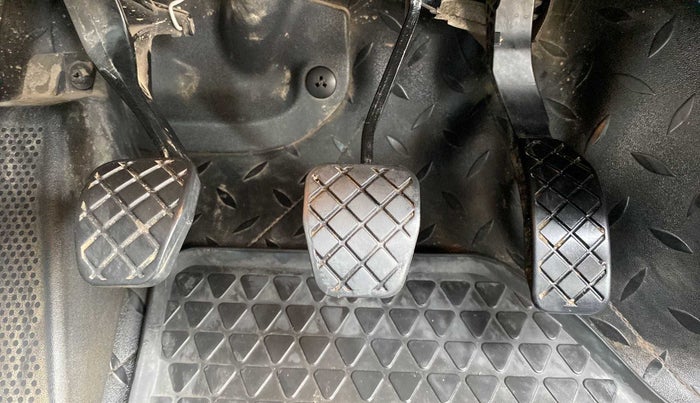 2020 Volkswagen Polo HIGHLINE PLUS 1.0L TSI, Petrol, Manual, 43,719 km, Pedals