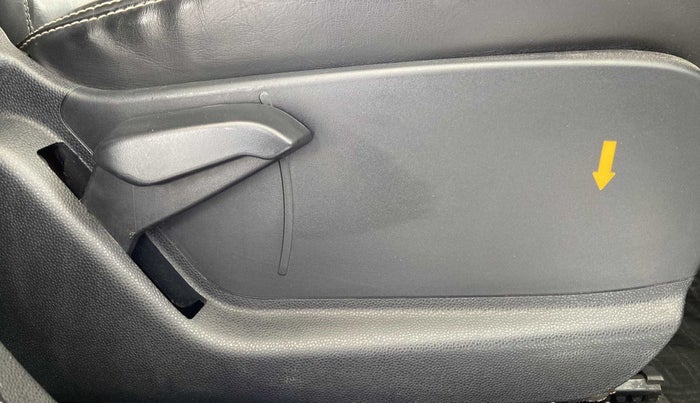 2019 Ford Ecosport TITANIUM 1.5L DIESEL, Diesel, Manual, 70,693 km, Driver Side Adjustment Panel