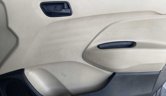 2020 Hyundai NEW SANTRO MAGNA, Petrol, Manual, 38,237 km, Driver Side Door Panels Control