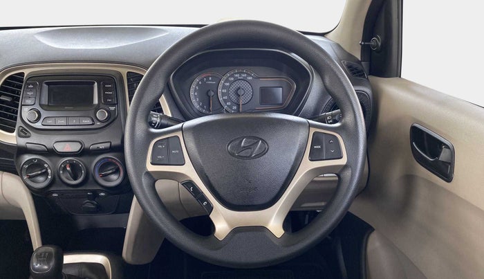 2020 Hyundai NEW SANTRO MAGNA, Petrol, Manual, 38,237 km, Steering Wheel Close Up