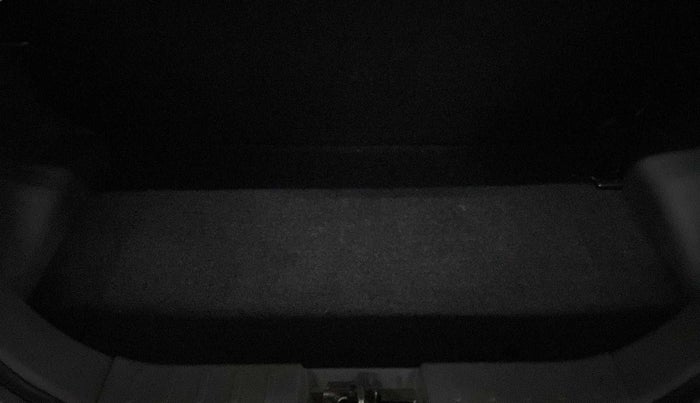 2014 Maruti Alto 800 LXI, Petrol, Manual, 4,650 km, Boot Inside