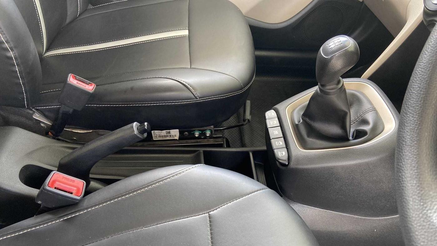 2021 Hyundai NEW SANTRO SPORTZ MT, Petrol, Manual, 33,718 km, Gear Lever
