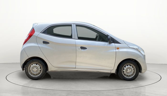 2018 Hyundai Eon ERA +, Petrol, Manual, 43,571 km, Right Side