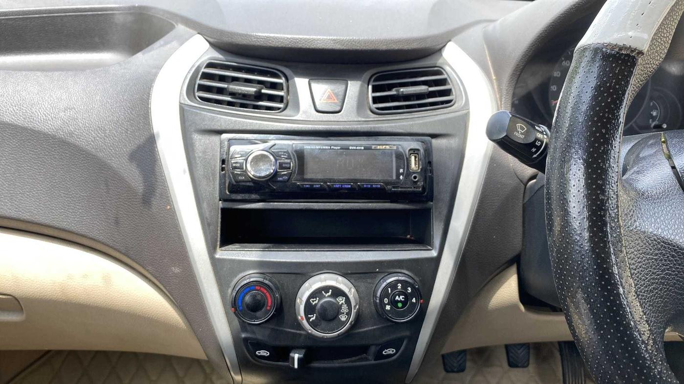 2018 Hyundai Eon ERA +, Petrol, Manual, 43,571 km, Air Conditioner