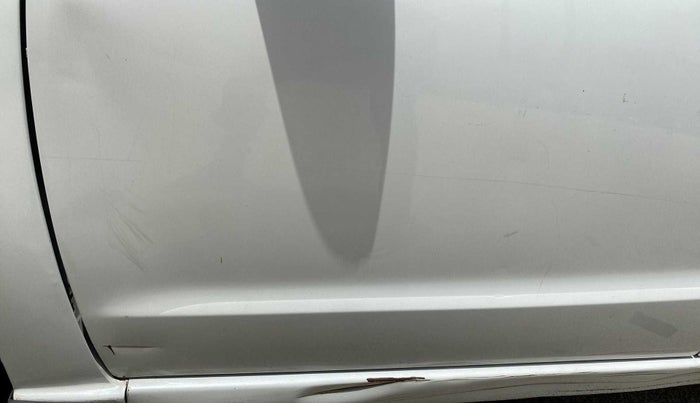2013 Maruti A Star VXI (ABS) AT, Petrol, Automatic, 1,15,483 km, Front passenger door - Circle - Paint ok & Dent >4 inch(If not in Criase Line)
