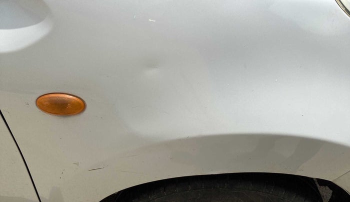 2013 Maruti A Star VXI (ABS) AT, Petrol, Automatic, 1,15,483 km, Right fender - Slightly dented