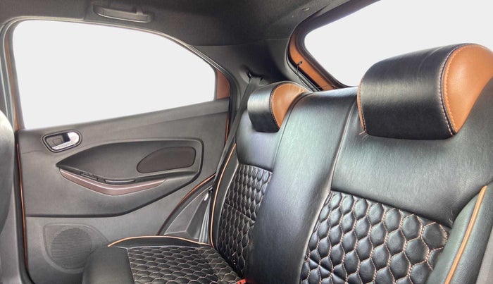 2018 Ford FREESTYLE TITANIUM 1.2 PETROL, Petrol, Manual, 33,693 km, Right Side Rear Door Cabin