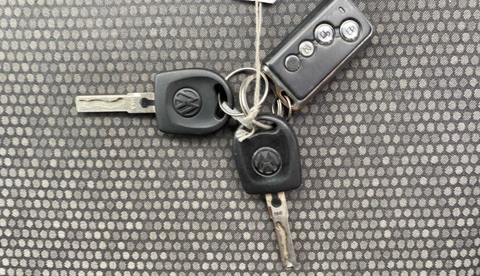 2019 Volkswagen Polo TRENDLINE 1.0L, Petrol, Manual, 25,274 km, Key Close Up