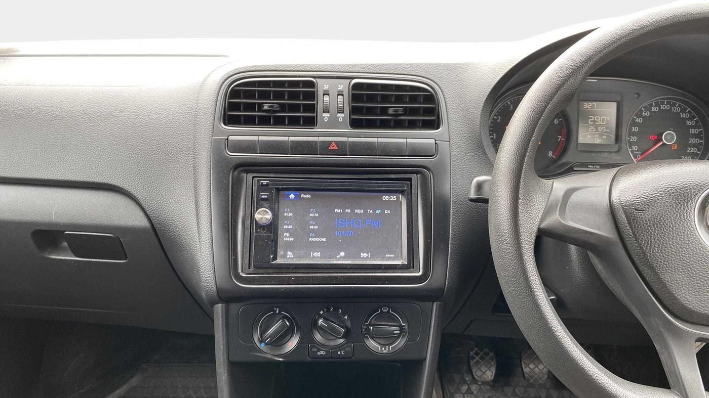 2019 Volkswagen Polo TRENDLINE 1.0L, Petrol, Manual, 25,274 km, Air Conditioner