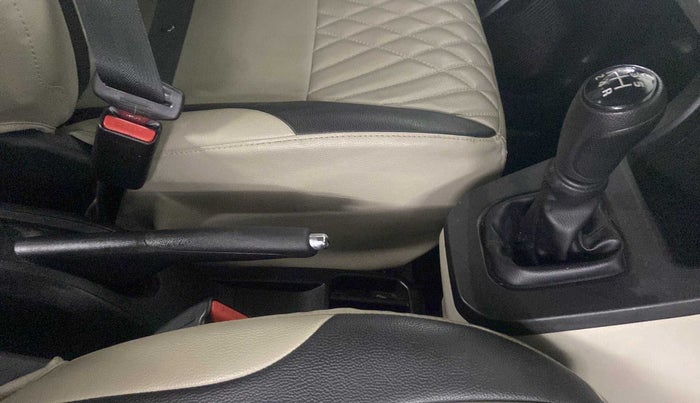 2019 Maruti New Wagon-R ZXI 1.2, Petrol, Manual, 31,629 km, Gear Lever