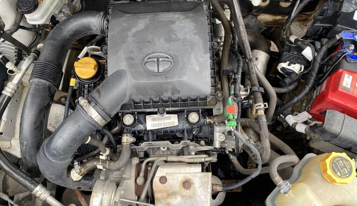 2018 Tata NEXON XT PETROL, Petrol, Manual, 49,327 km, Open Bonet