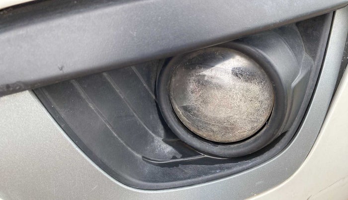 2018 Tata NEXON XT PETROL, Petrol, Manual, 49,327 km, Left fog light - Not working