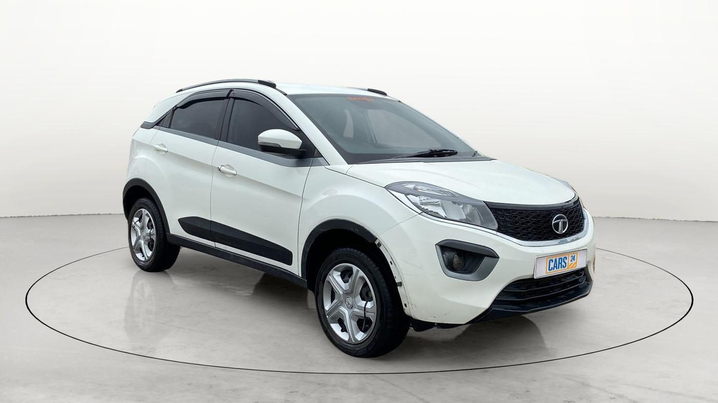 2018 Tata NEXON XT PETROL, Petrol, Manual, 49,327 km, SRP