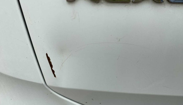 2018 Tata NEXON XT PETROL, Petrol, Manual, 49,327 km, Dicky (Boot door) - Slightly dented