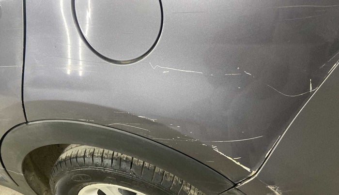 2018 Hyundai Creta SX 1.6 PETROL, Petrol, Manual, 65,148 km, Left quarter panel - Minor scratches