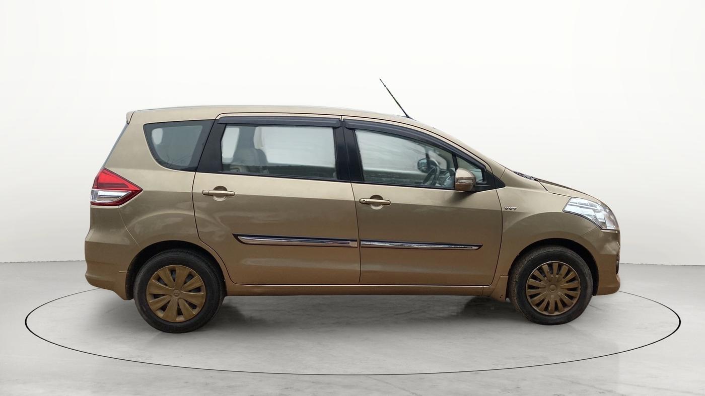 2016 Maruti Ertiga VXI, Petrol, Manual, 48,539 km, Right Side View
