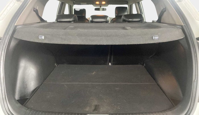 2017 Hyundai Creta SX PLUS AT 1.6 PETROL, Petrol, Automatic, 62,194 km, Boot Inside