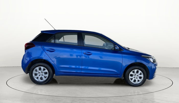 2018 Hyundai Elite i20 SPORTZ 1.2, Petrol, Manual, 15,961 km, Right Side View