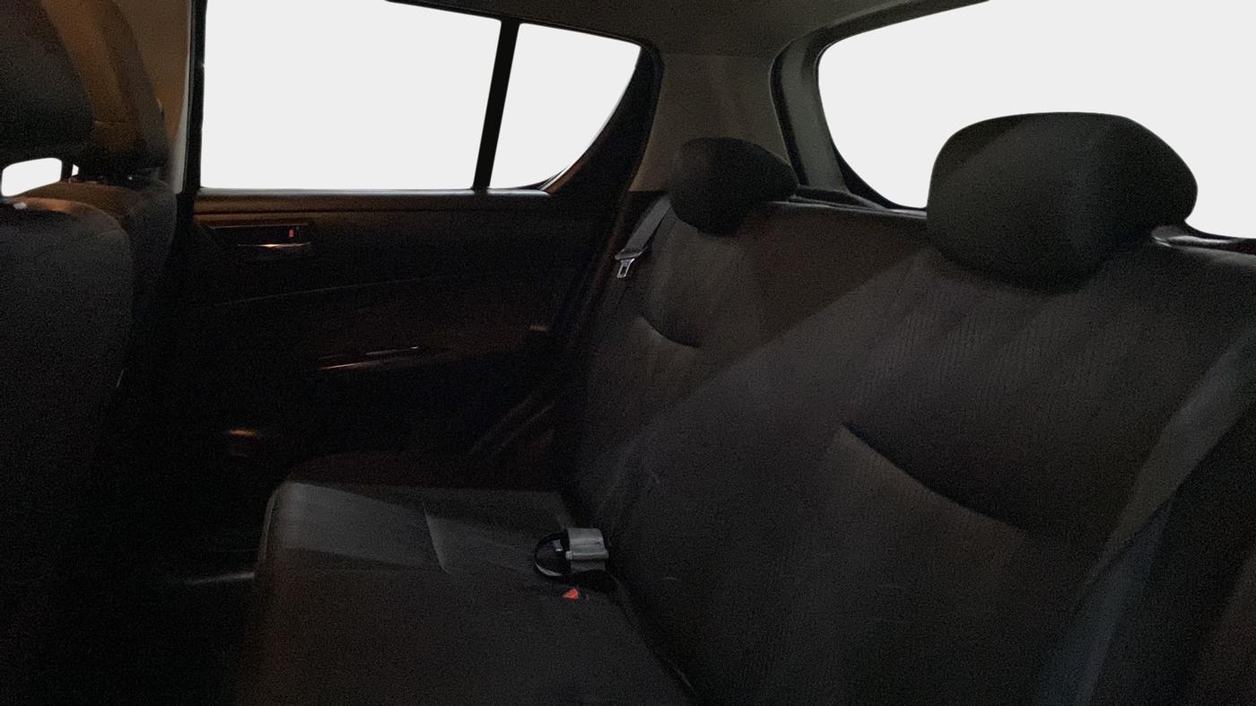 2014 Maruti Swift VXI, Petrol, Manual, 80,580 km, Right Side Rear Door Cabin