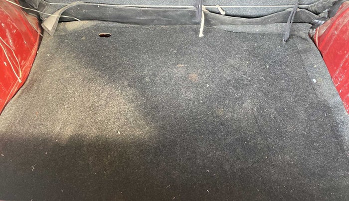 2017 Renault Kwid RXT 1.0 (O), Petrol, Manual, 42,912 km, Boot Inside