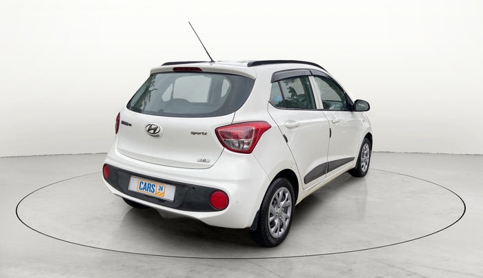 2017 Hyundai Grand i10 SPORTZ 1.2 KAPPA VTVT, Petrol, Manual, 27,022 km, Right Back Diagonal