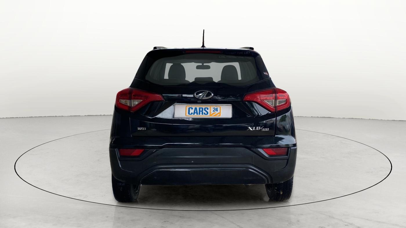 2019 Mahindra XUV300 W6 1.5 DIESEL, Diesel, Manual, 66,656 km, Back/Rear