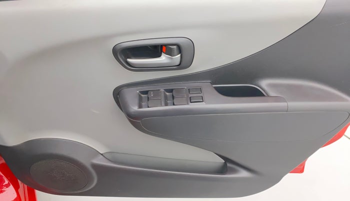 2010 Maruti A Star VXI, Petrol, Manual, 77,954 km, Driver Side Door Panels Control