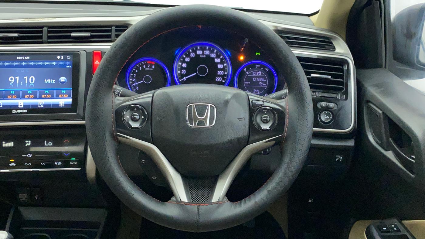2016 Honda City 1.5L I-VTEC SV, Petrol, Manual, 1,02,004 km, Steering Wheel Close Up