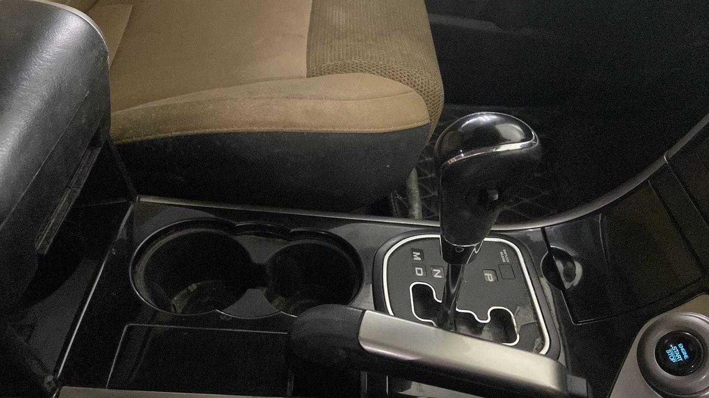 2018 Mahindra XUV500 W9 AT, Diesel, Automatic, 44,913 km, Gear Lever