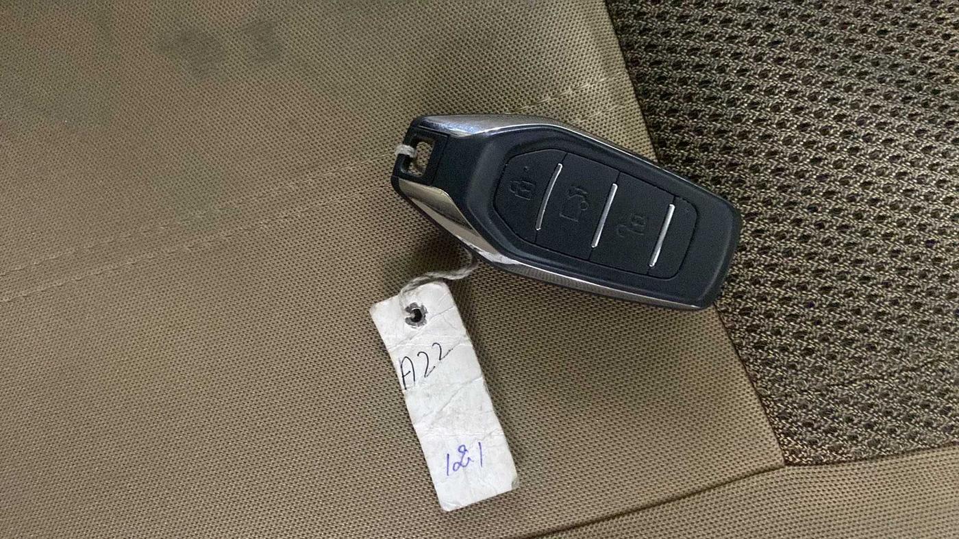 2018 Mahindra XUV500 W9 AT, Diesel, Automatic, 44,913 km, Key Close Up