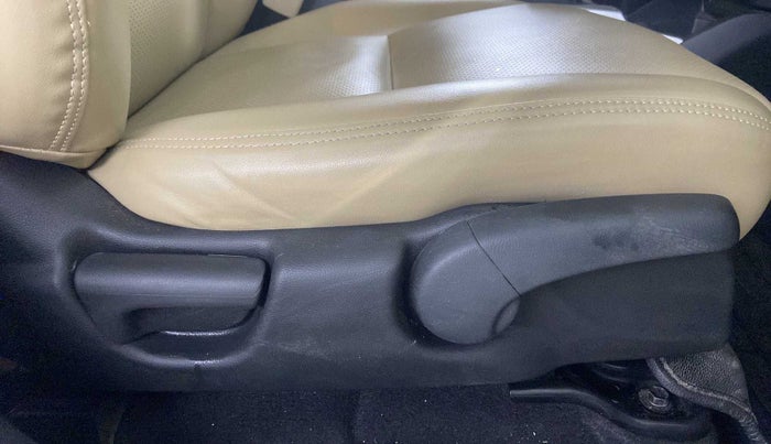 2019 Honda Jazz 1.2L I-VTEC V, Petrol, Manual, 13,597 km, Driver Side Adjustment Panel