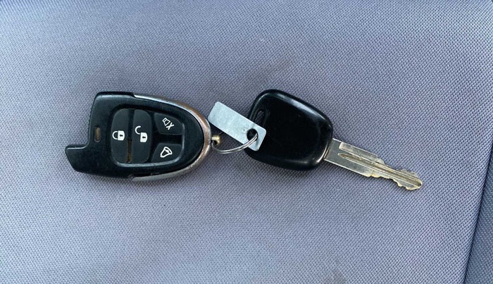 2013 Maruti Alto 800 LXI, Petrol, Manual, 40,561 km, Key Close Up