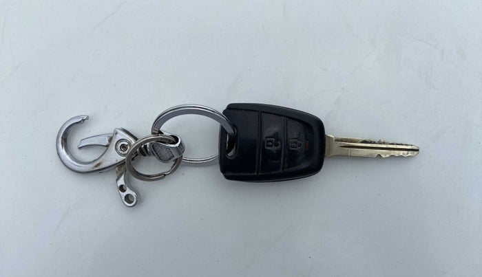 2019 Hyundai Grand i10 MAGNA 1.2 KAPPA VTVT, Petrol, Manual, 65,627 km, Key Close Up