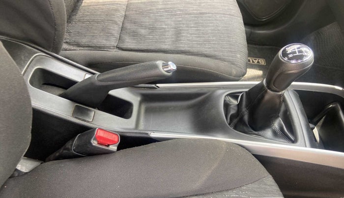 2016 Maruti Baleno DELTA PETROL 1.2, Petrol, Manual, 75,271 km, Gear Lever