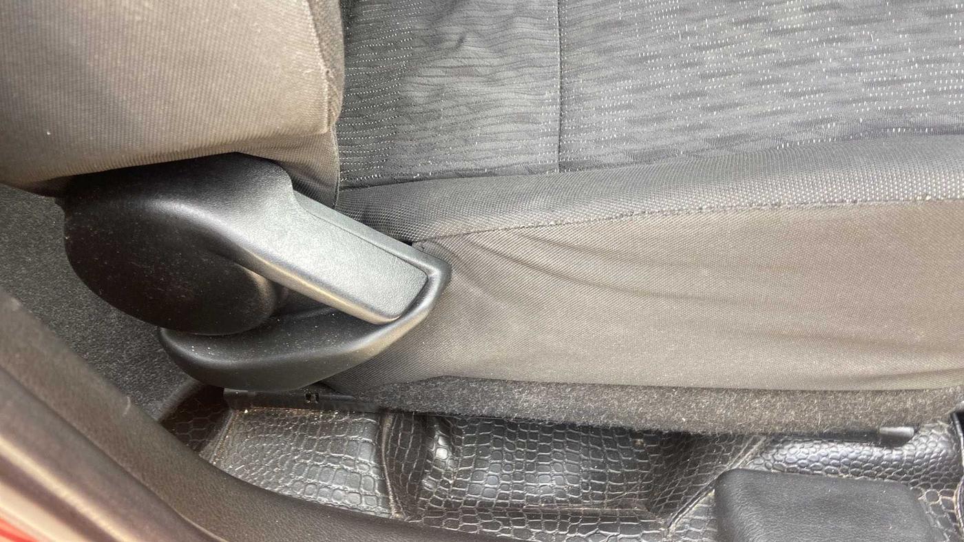 2016 Maruti Baleno DELTA PETROL 1.2, Petrol, Manual, 75,271 km, Driver Side Adjustment Panel