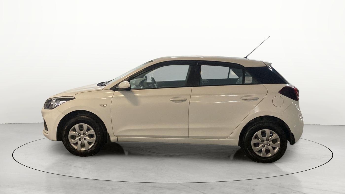 2018 Hyundai Elite i20 MAGNA EXECUTIVE 1.2, Petrol, Manual, 57,295 km, Left Side
