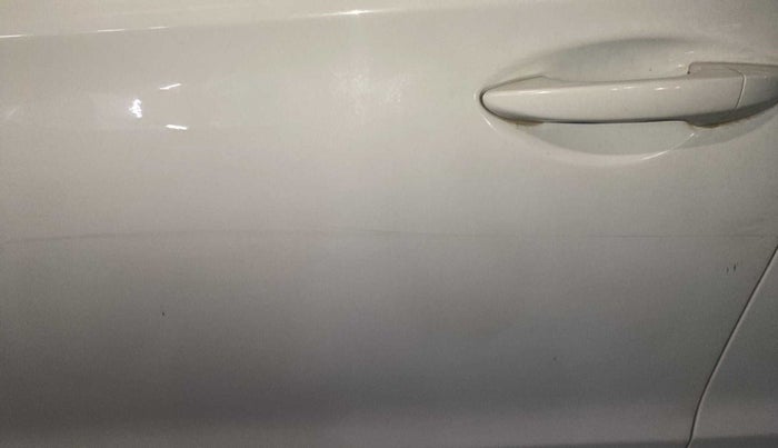 2018 Hyundai Elite i20 MAGNA EXECUTIVE 1.2, Petrol, Manual, 57,295 km, Front passenger door - Minor scratches