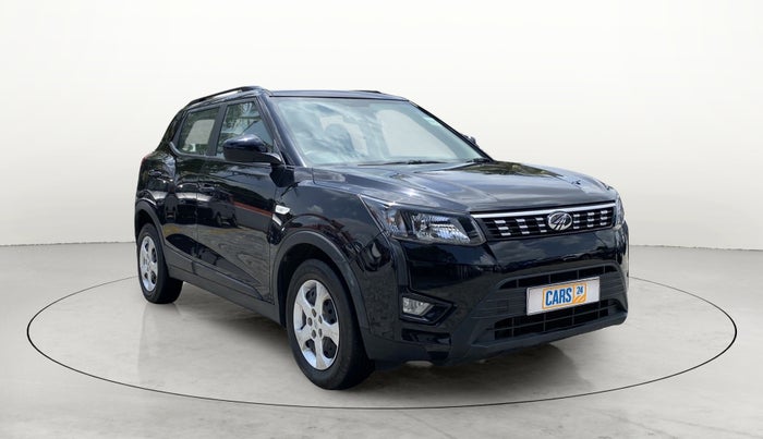 2020 Mahindra XUV300 W6 1.2 PETROL, Petrol, Manual, 34,866 km, SRP