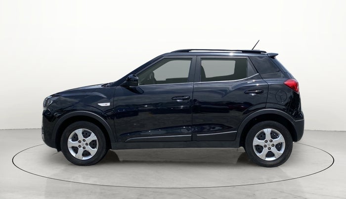 2020 Mahindra XUV300 W6 1.2 PETROL, Petrol, Manual, 34,866 km, Left Side