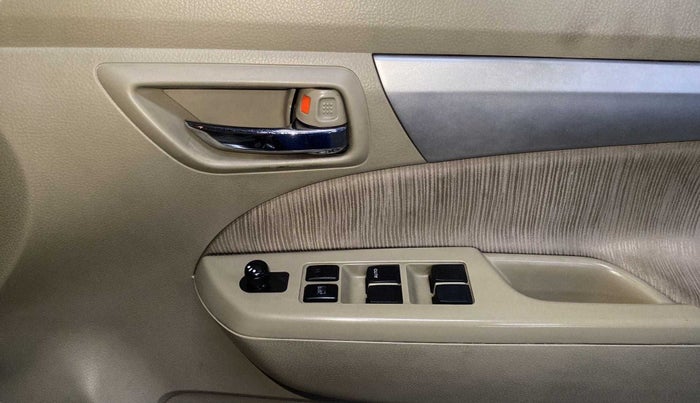 2013 Maruti Ertiga ZDI, Diesel, Manual, 64,822 km, Driver Side Door Panels Control